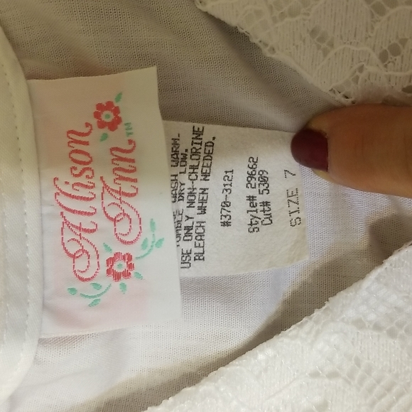 EUC VINTAGE Designer White Dress with Lace - Picture 12 of 16